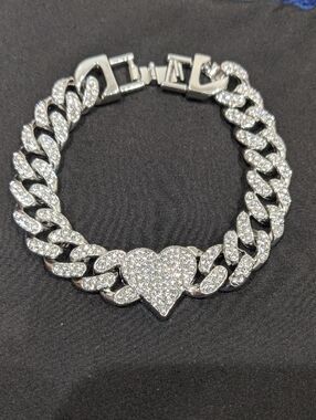Pavé Heart Cuban Link Bracelet - Silver Sparkle Stainless Steel